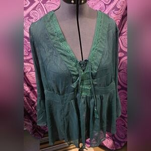NWT Torrid Chiffon Sz 2 Babydoll top